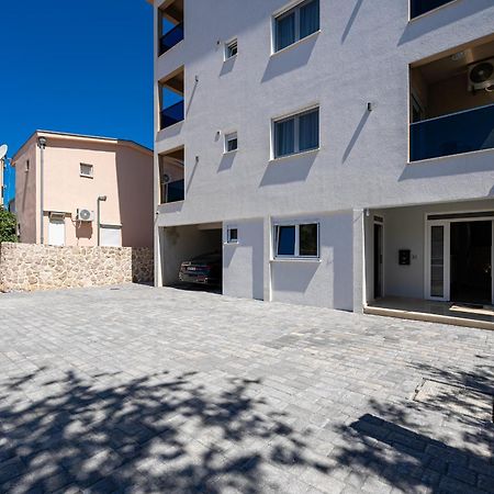 Sunways Apartments Dobra Voda Extérieur photo